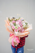 Load image into Gallery viewer, Designer Arrangement - TFK Flower