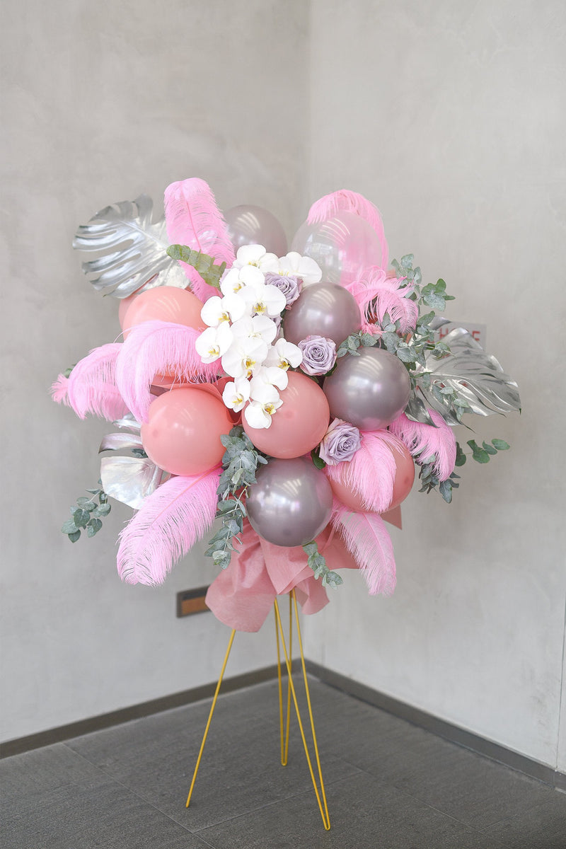 珍珠粉紅汽球花籃 · Pearl-Pink Balloons Basket Stand