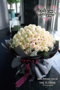 Load image into Gallery viewer, TFK PREMIUM ROSES bouquet - TFK Flower
