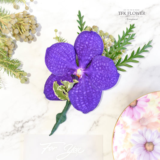 Vanda Orchid Boutonniere - TFK Flower