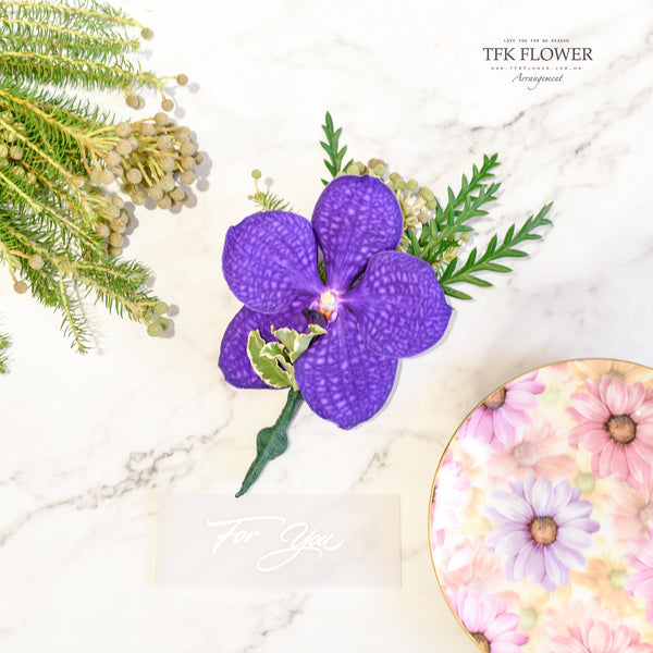 Vanda Orchid Boutonniere